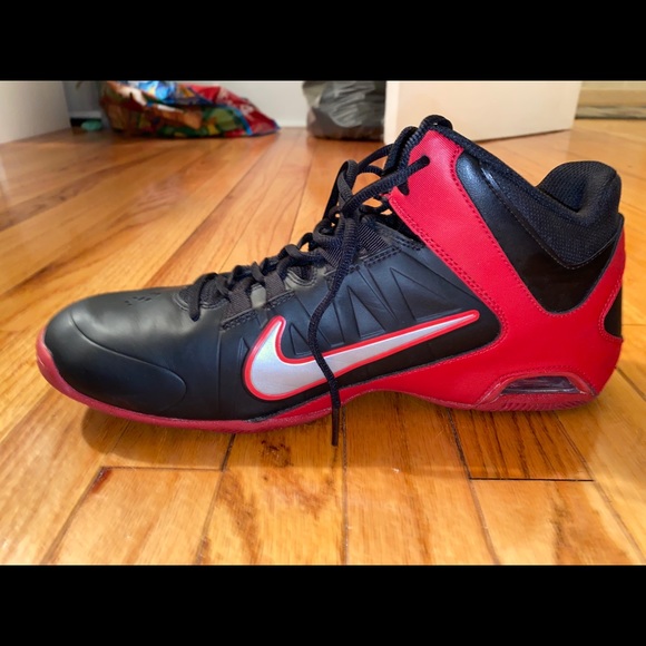 Nike AirVisiPro Sneakers - Picture 2 of 4